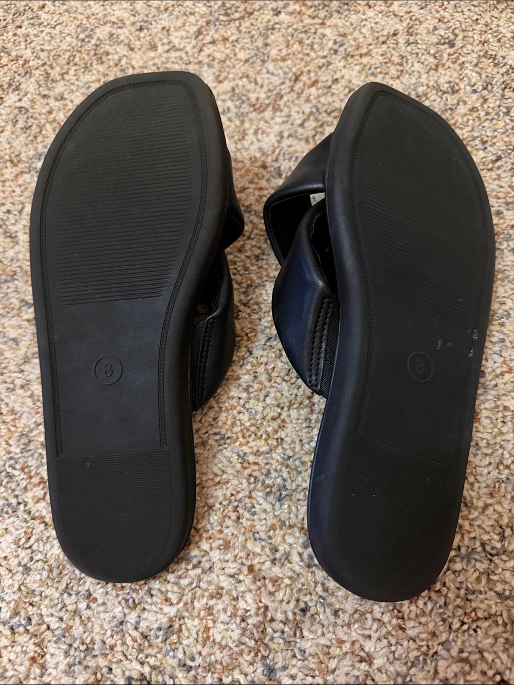Black Slides - Picture 3 of 4